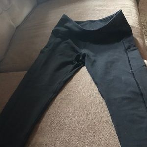 Kid Lululemon Leggings.